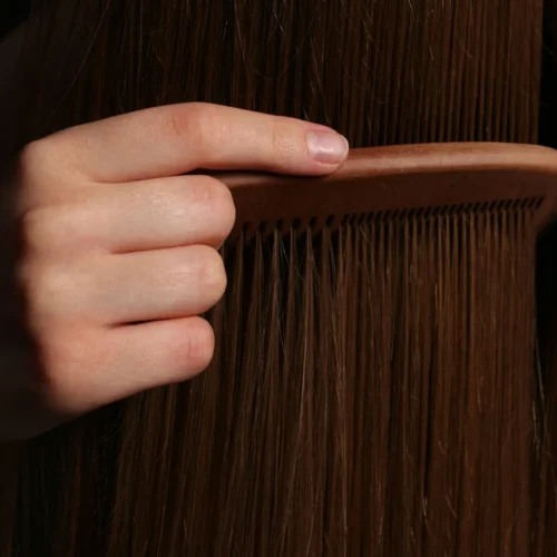 Консультация по коже головы и волосам